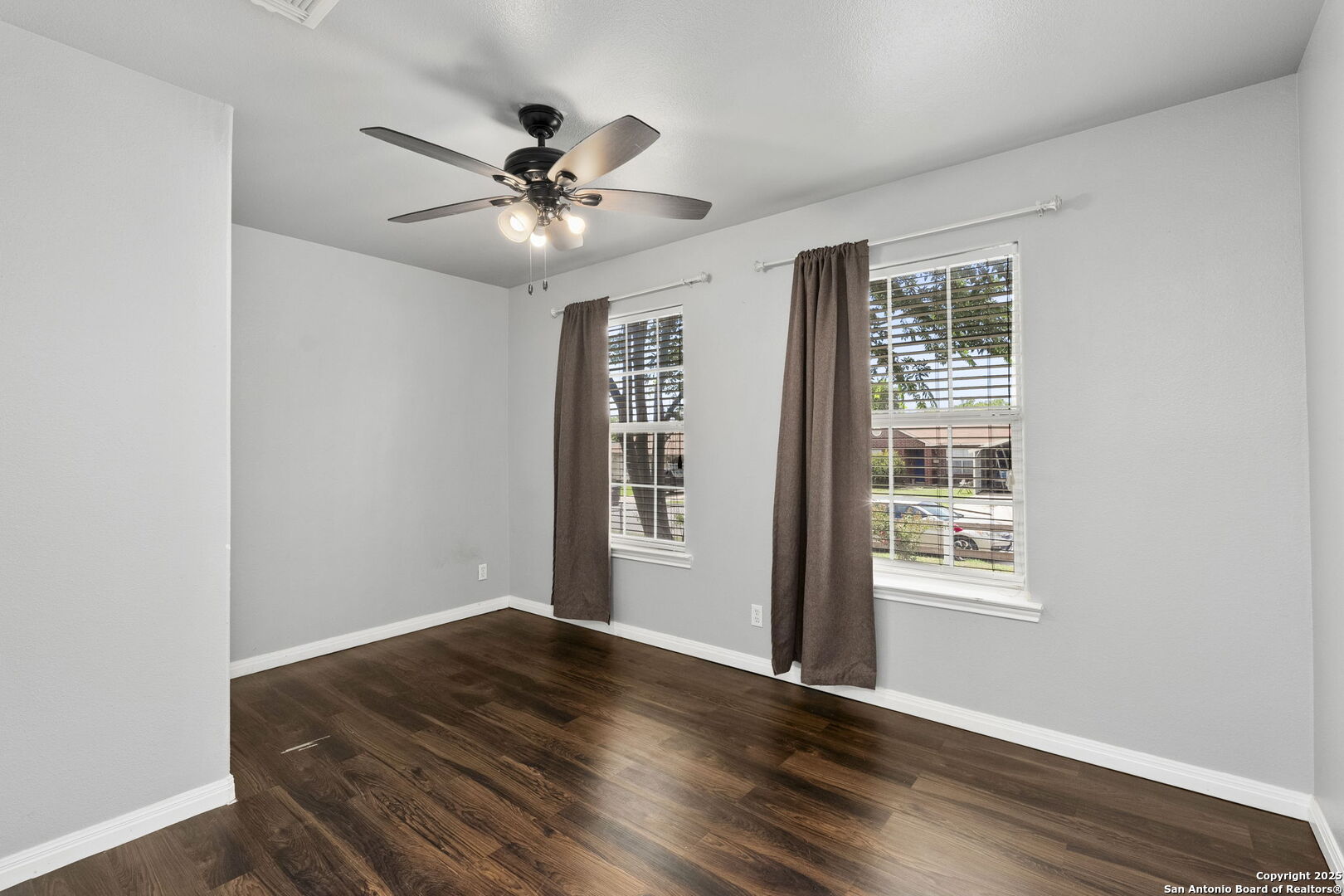 5927 Tree View
