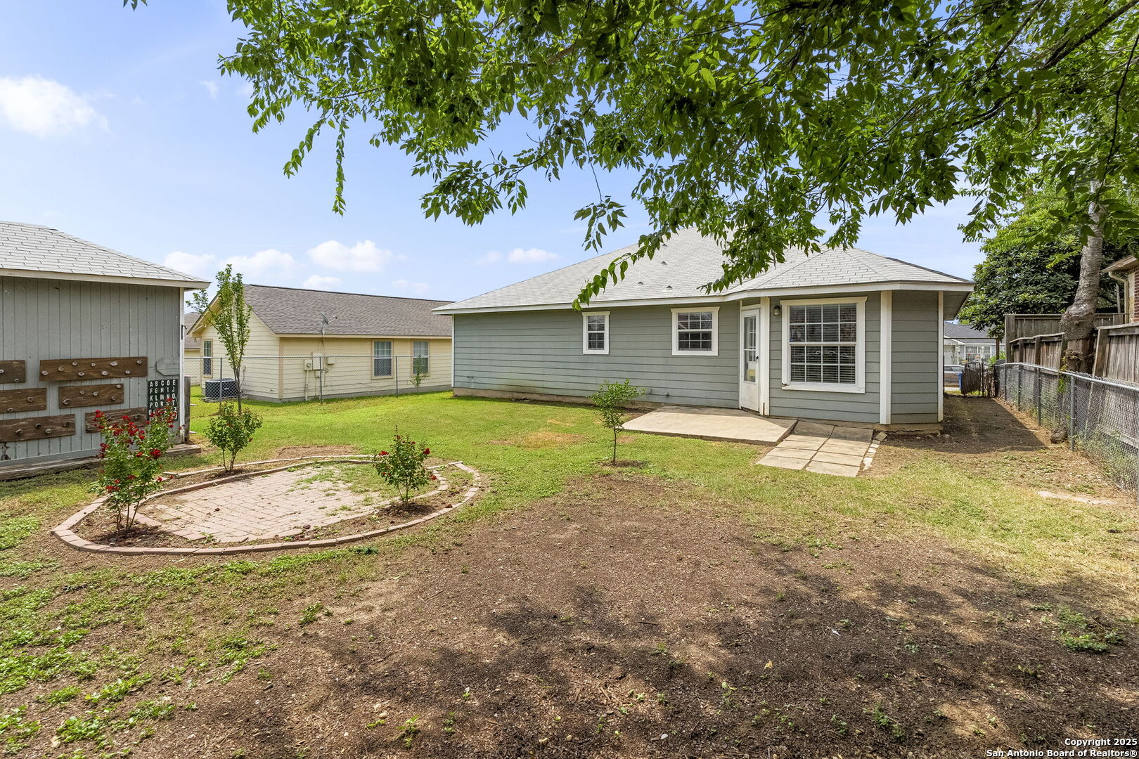 5927 Tree View