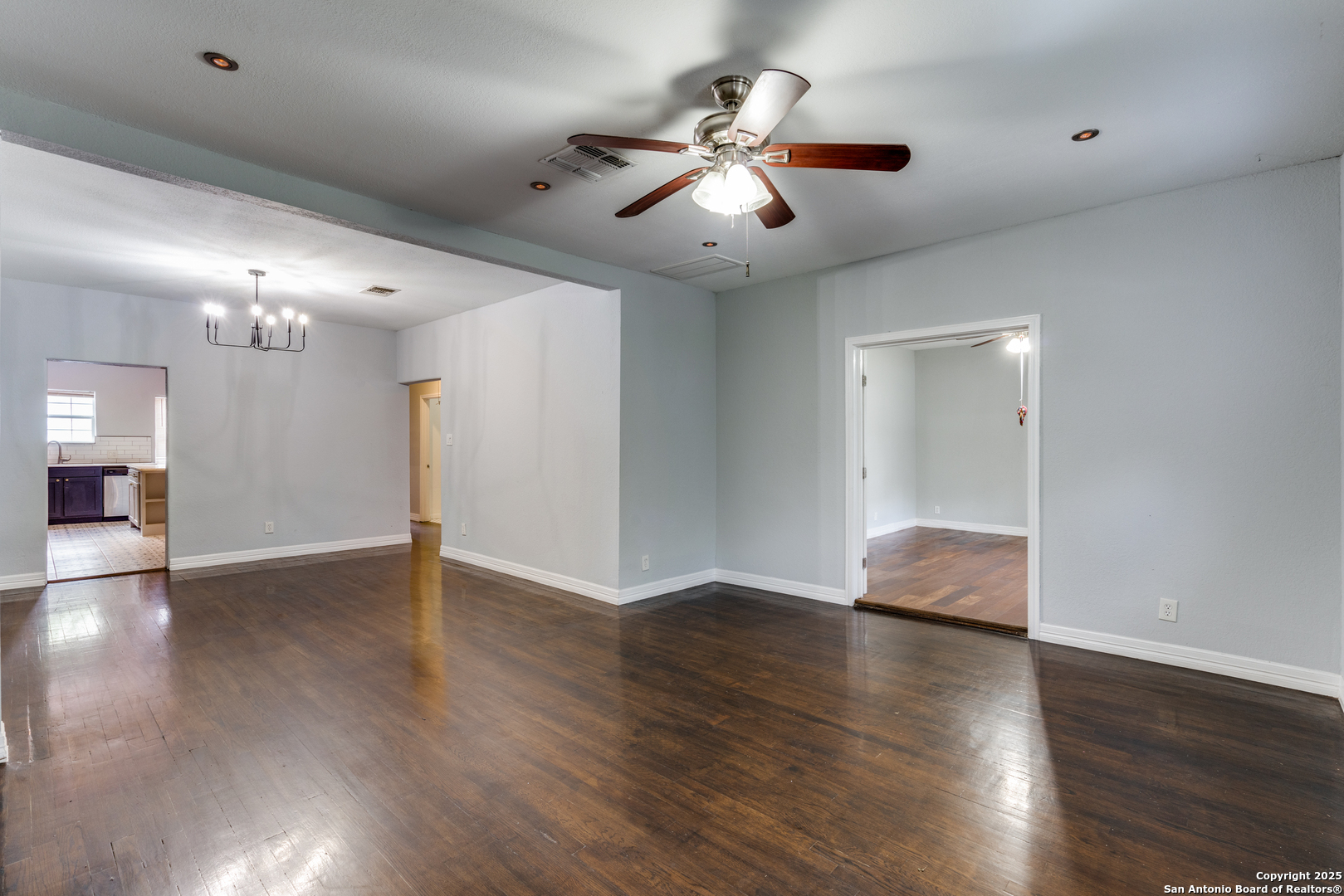 1031 Avant Ave.