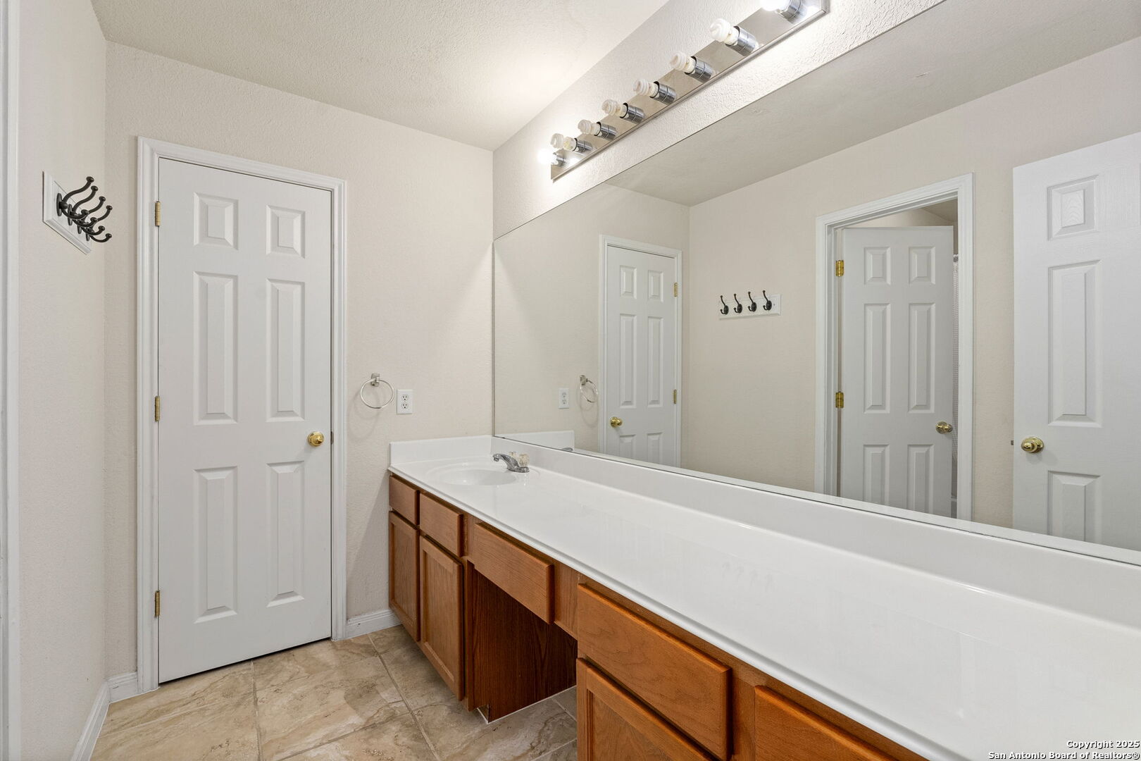 515 Catanbo Ct