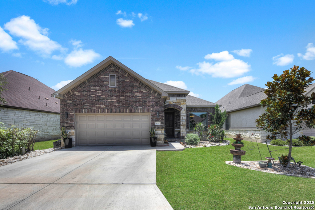 636 Carriage House