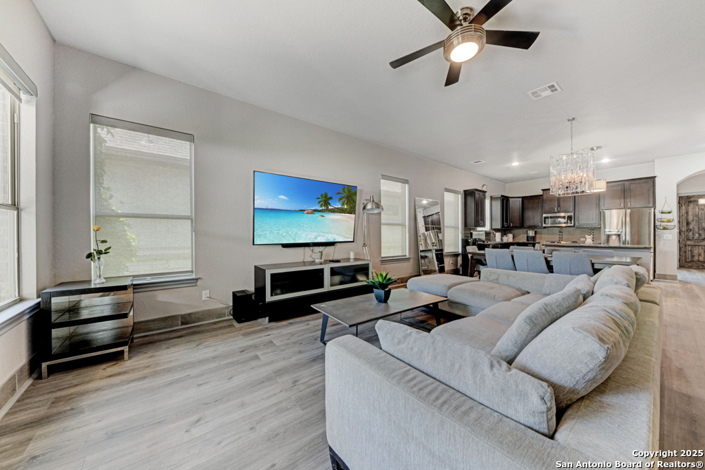 636 Carriage House