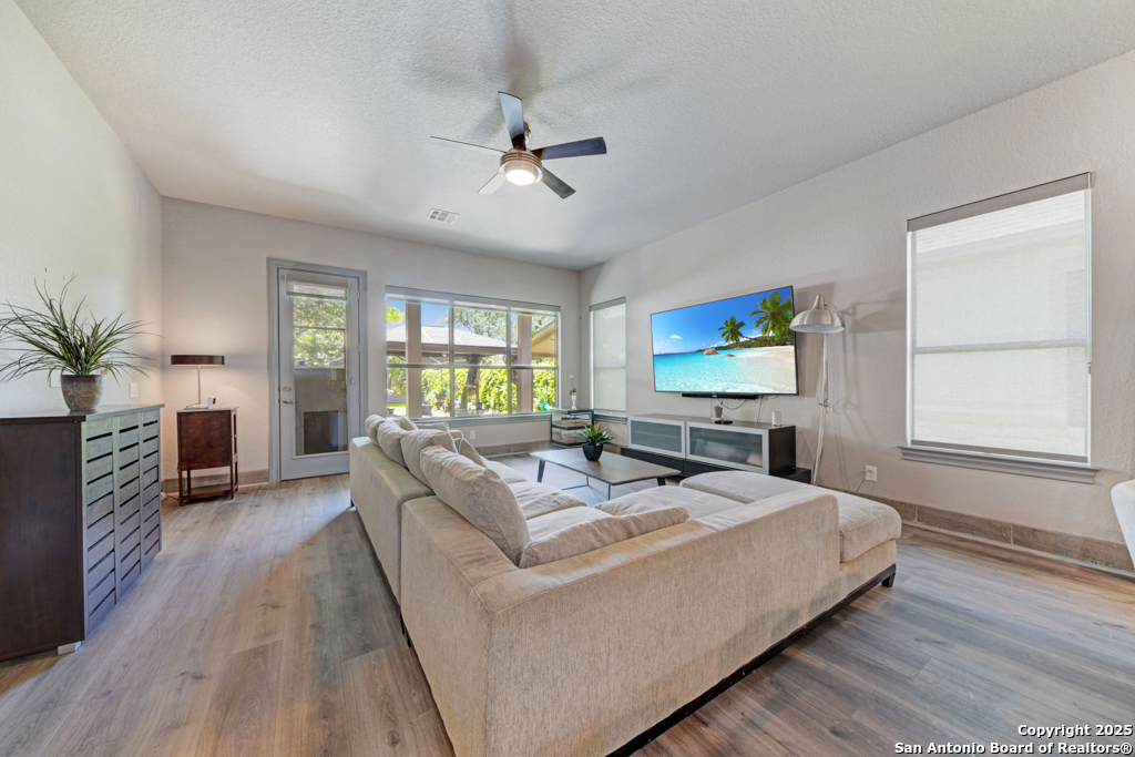 636 Carriage House