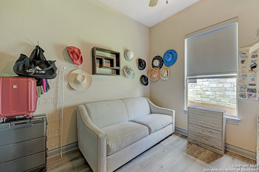 636 Carriage House