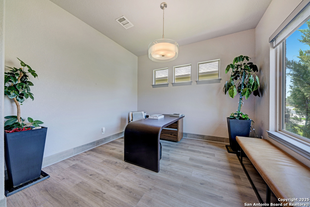 636 Carriage House