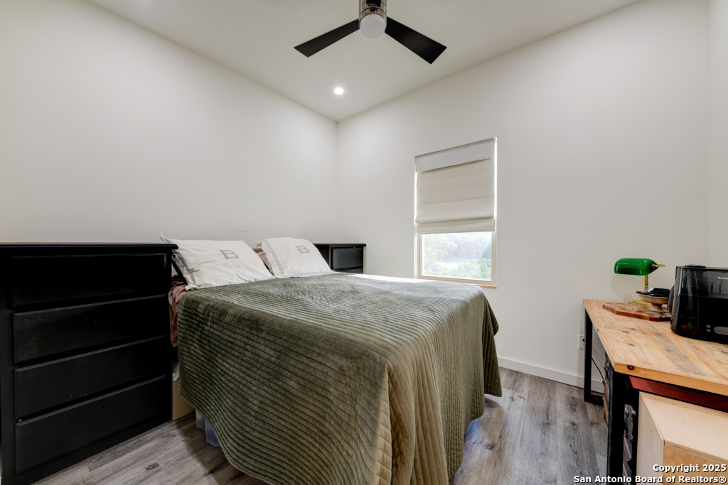 1855 Texas Oaks
