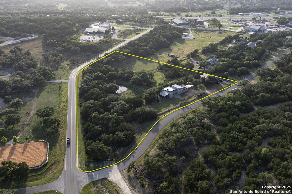 1855 Texas Oaks