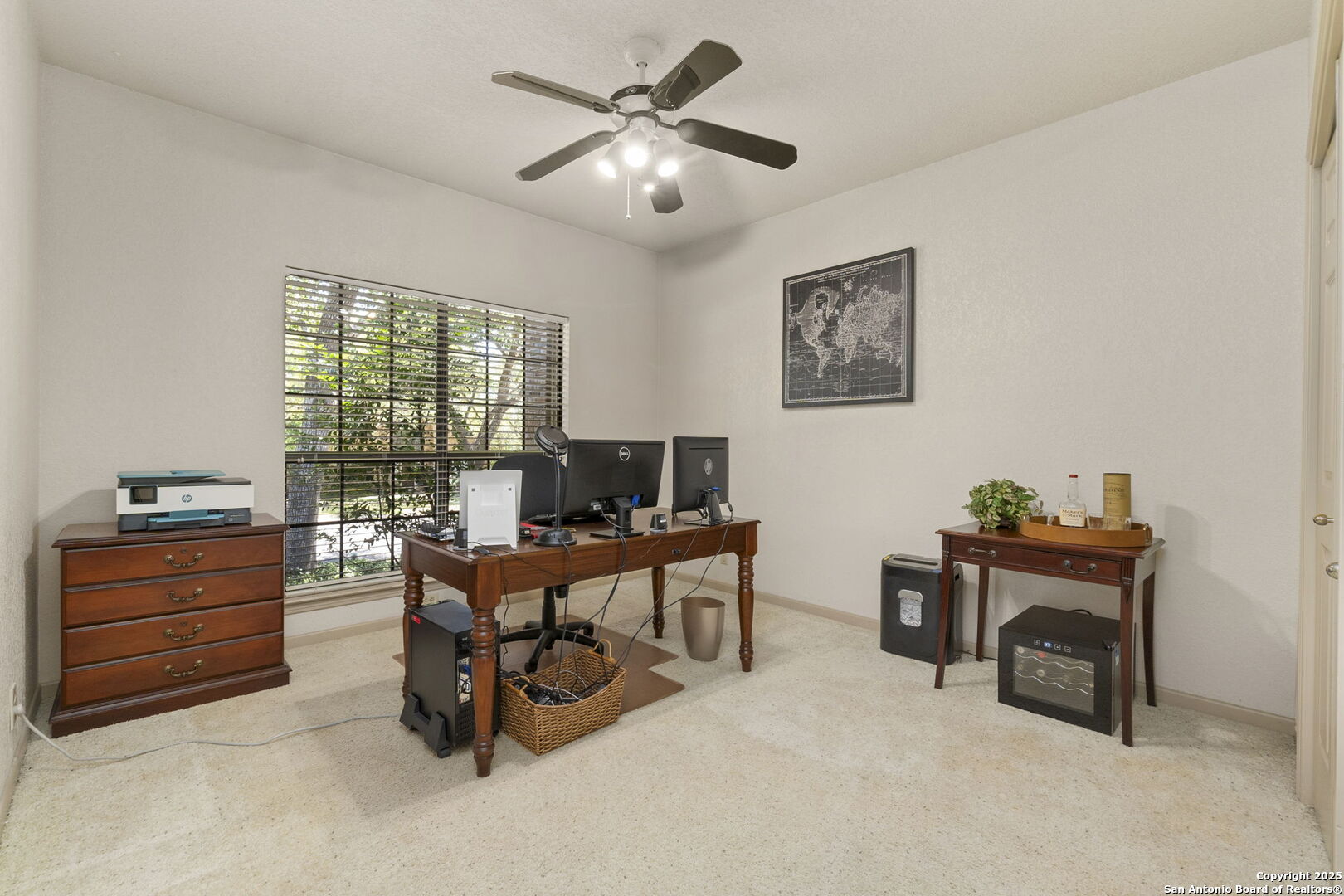 1611 Eagle Point
