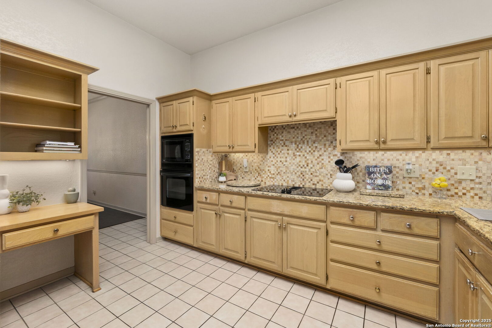1611 Eagle Point