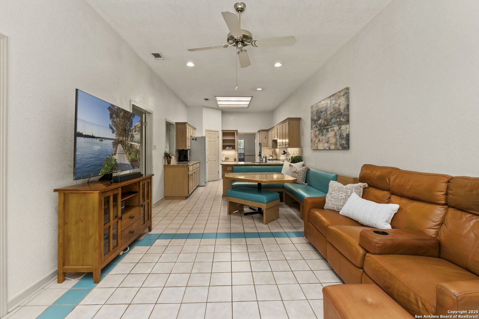 1611 Eagle Point