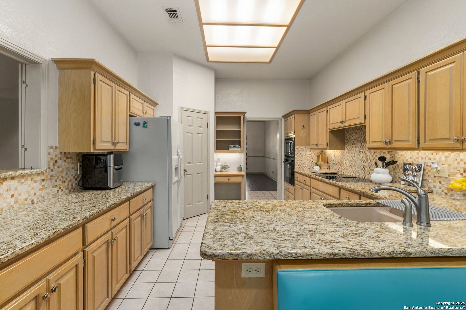 1611 Eagle Point