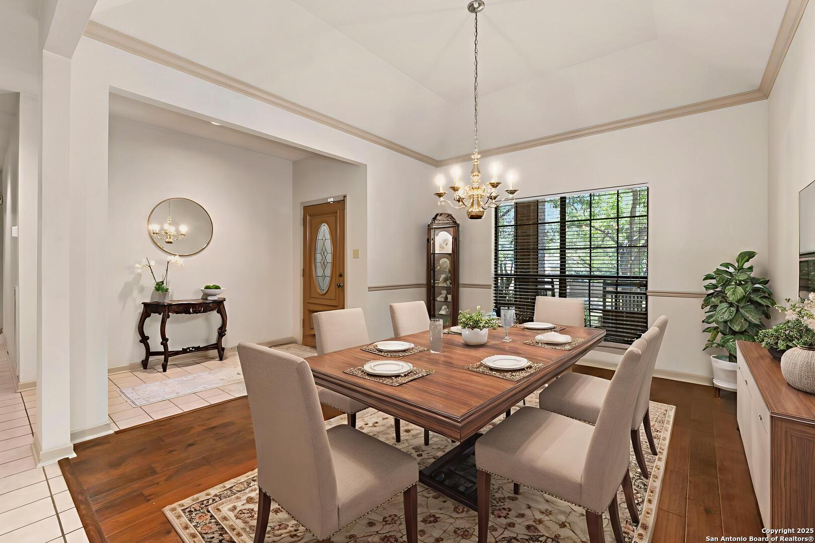 1611 Eagle Point