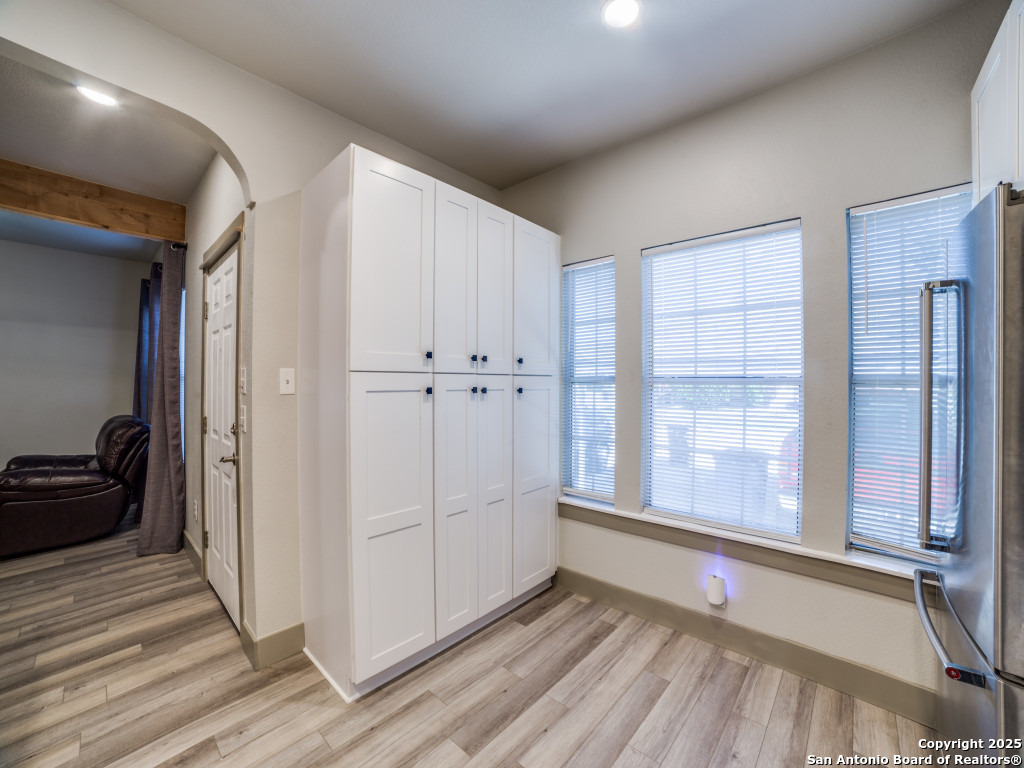 7610 Crown Ledge