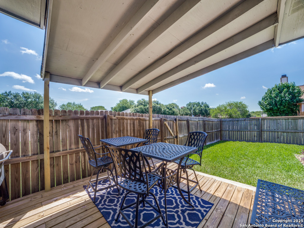 7610 Crown Ledge