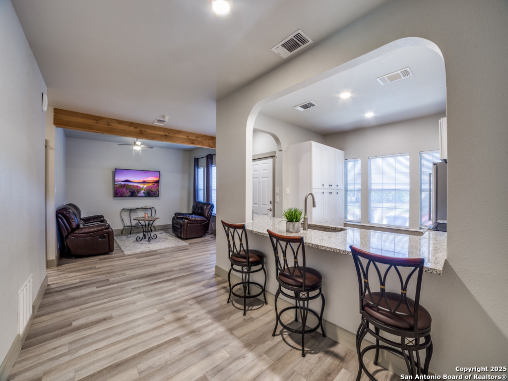 7610 Crown Ledge