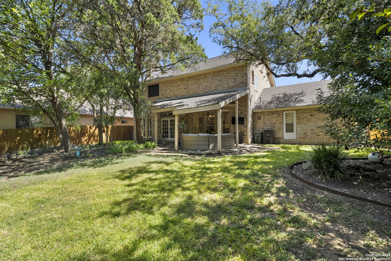 42 Courtside Cir
