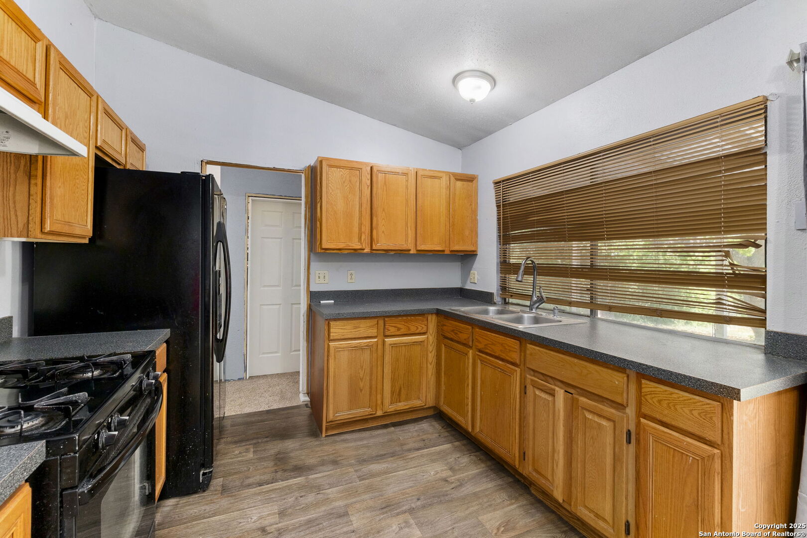 5907 Stoney Creek