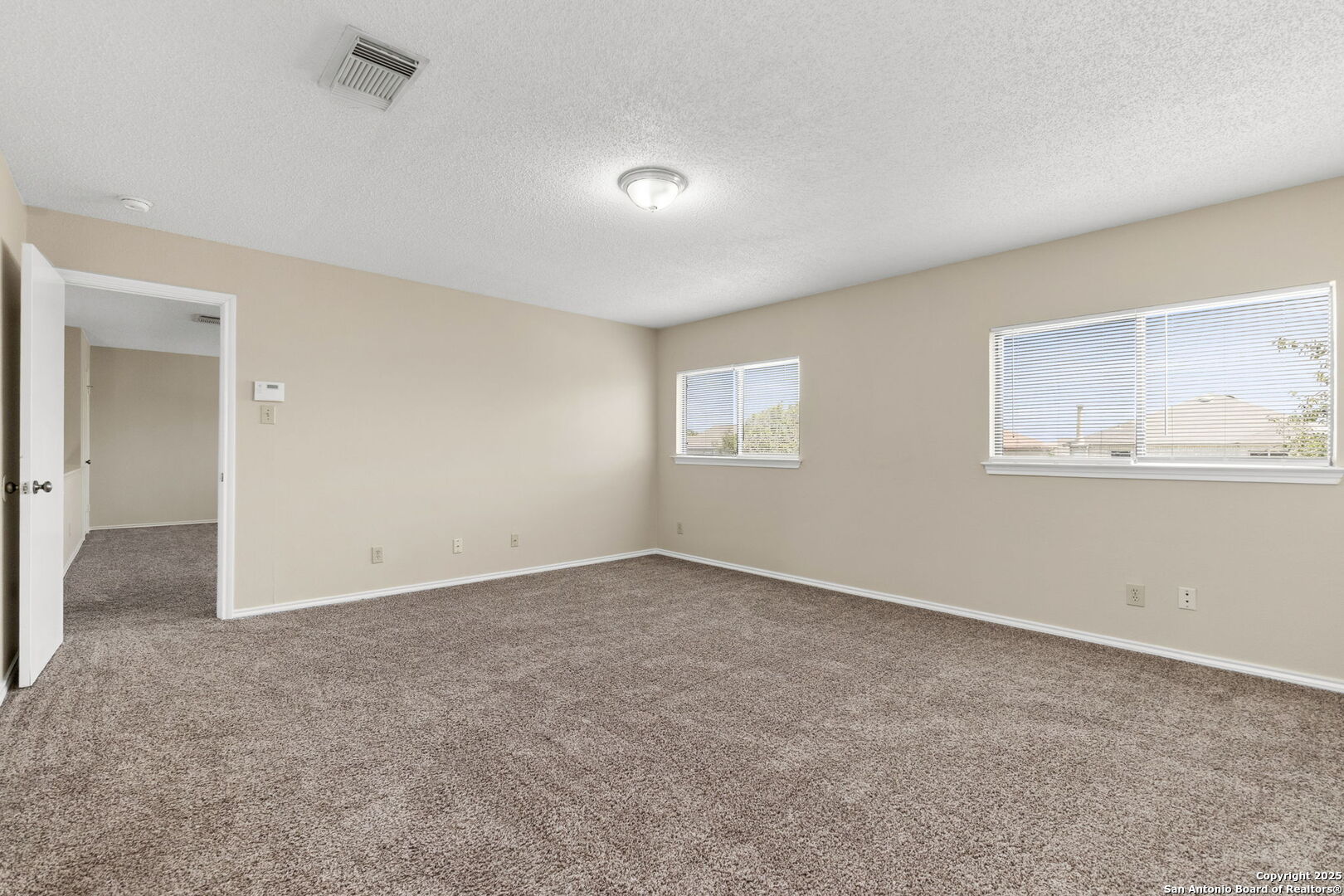 8023 Chestnut Cedar