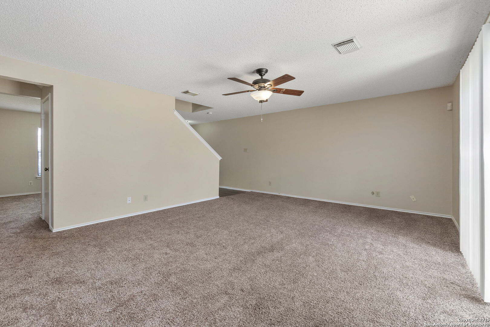 8023 Chestnut Cedar