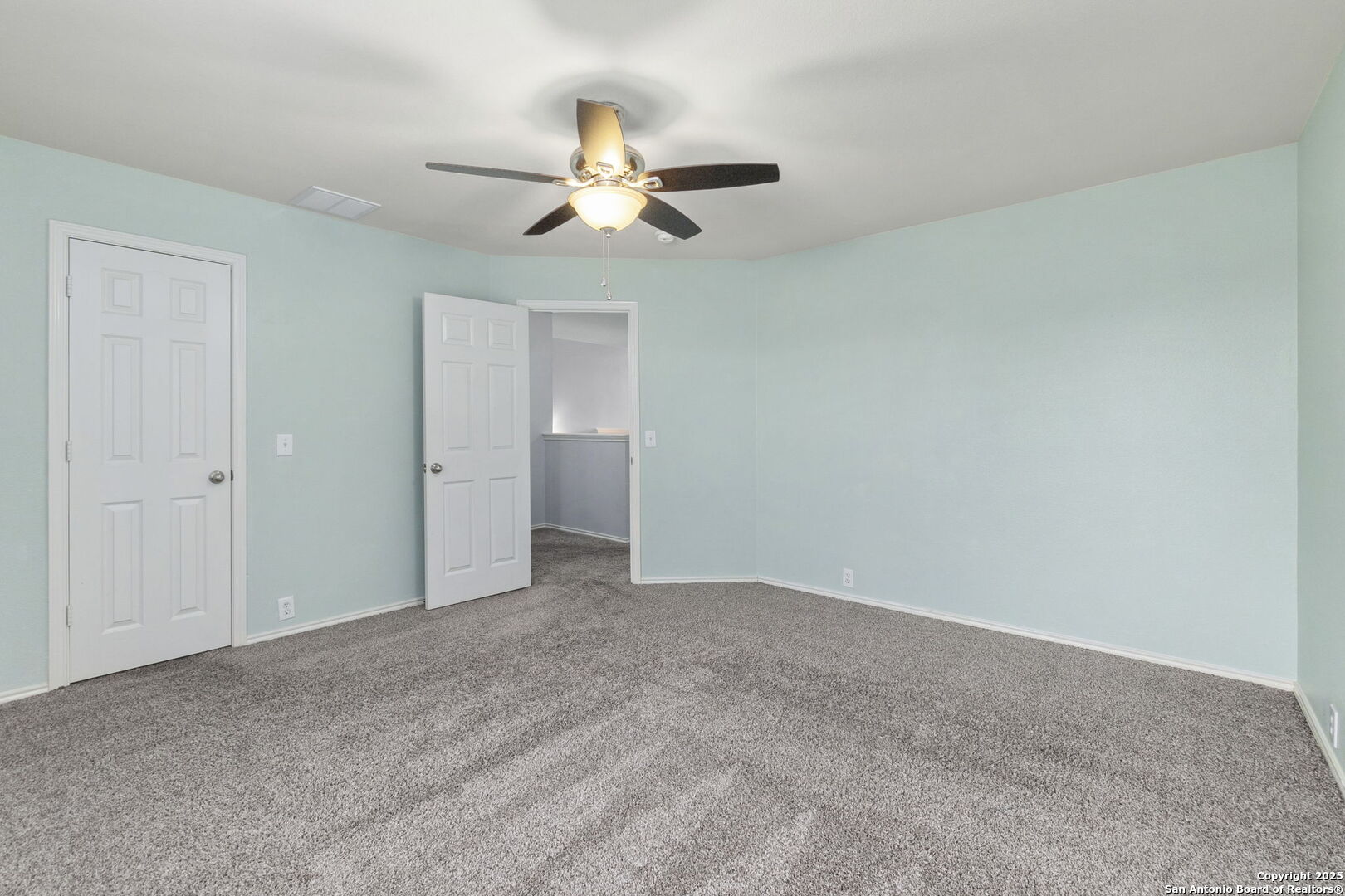 9030 Timber Laurel