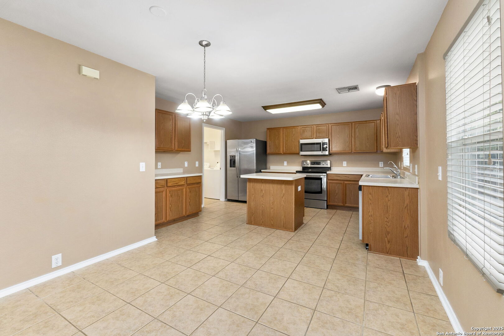 9030 Timber Laurel