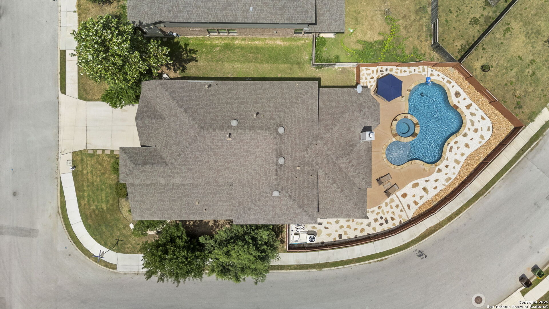 10513 Far Reaches Lane