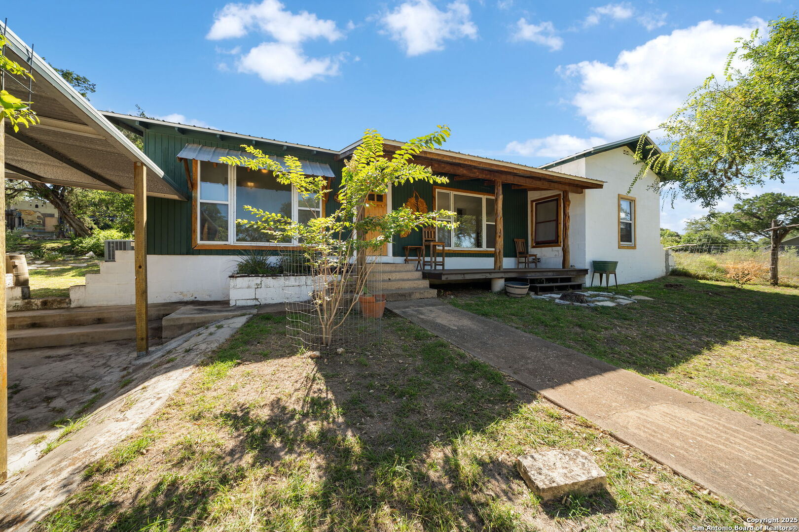 342 Cherokee Dr