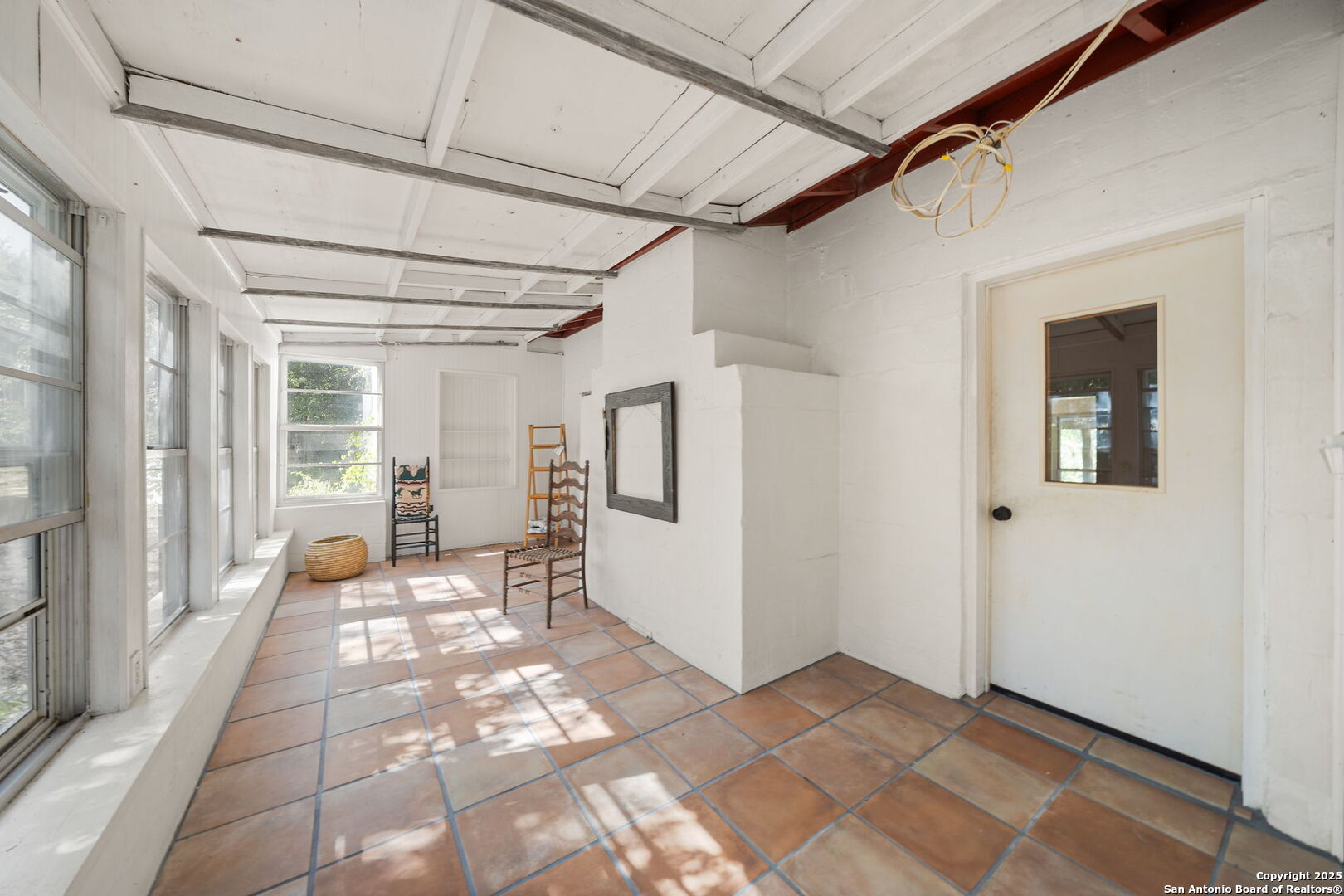 342 Cherokee Dr
