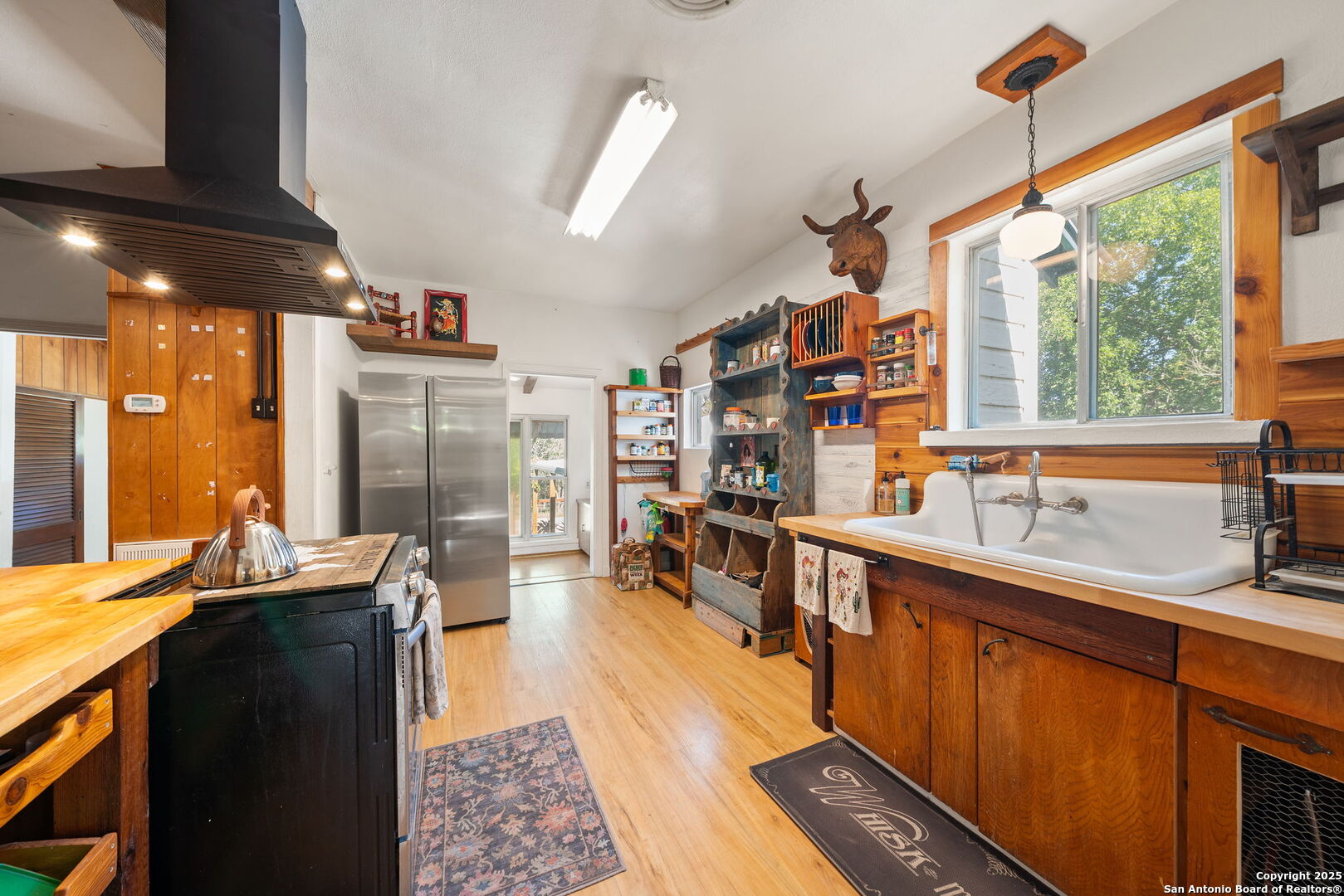 342 Cherokee Dr
