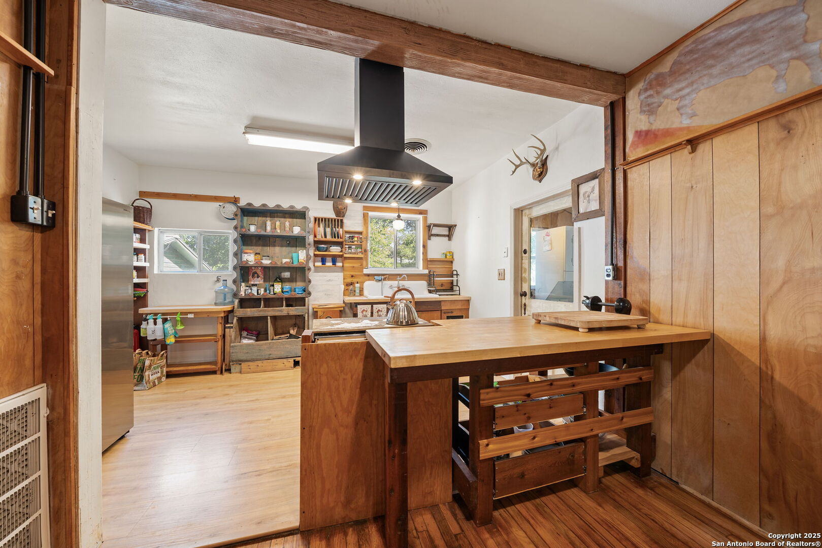 342 Cherokee Dr