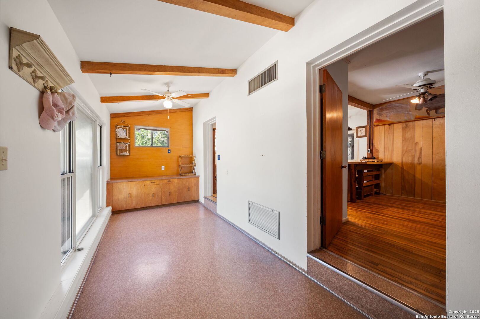 342 Cherokee Dr
