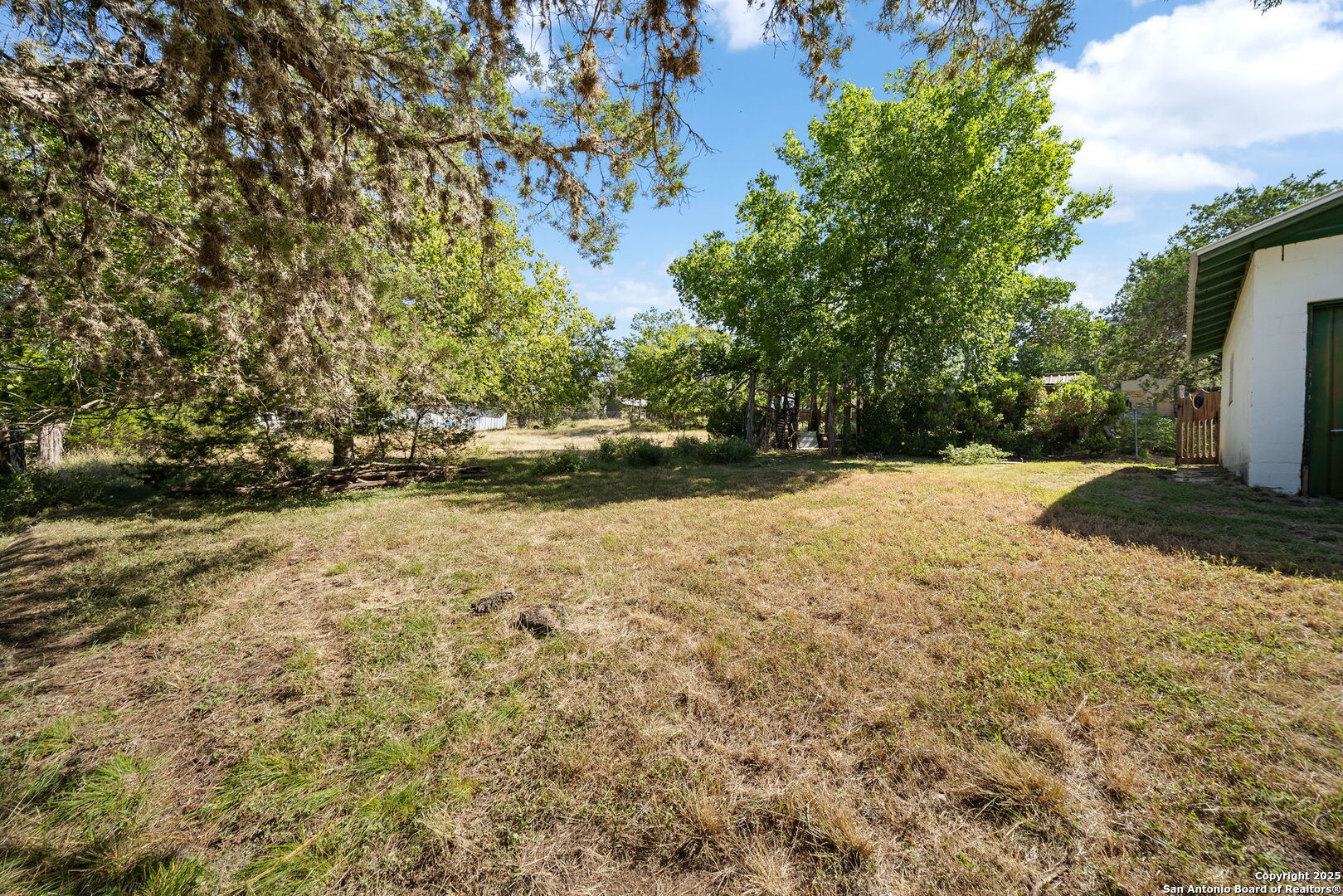 342 Cherokee Dr