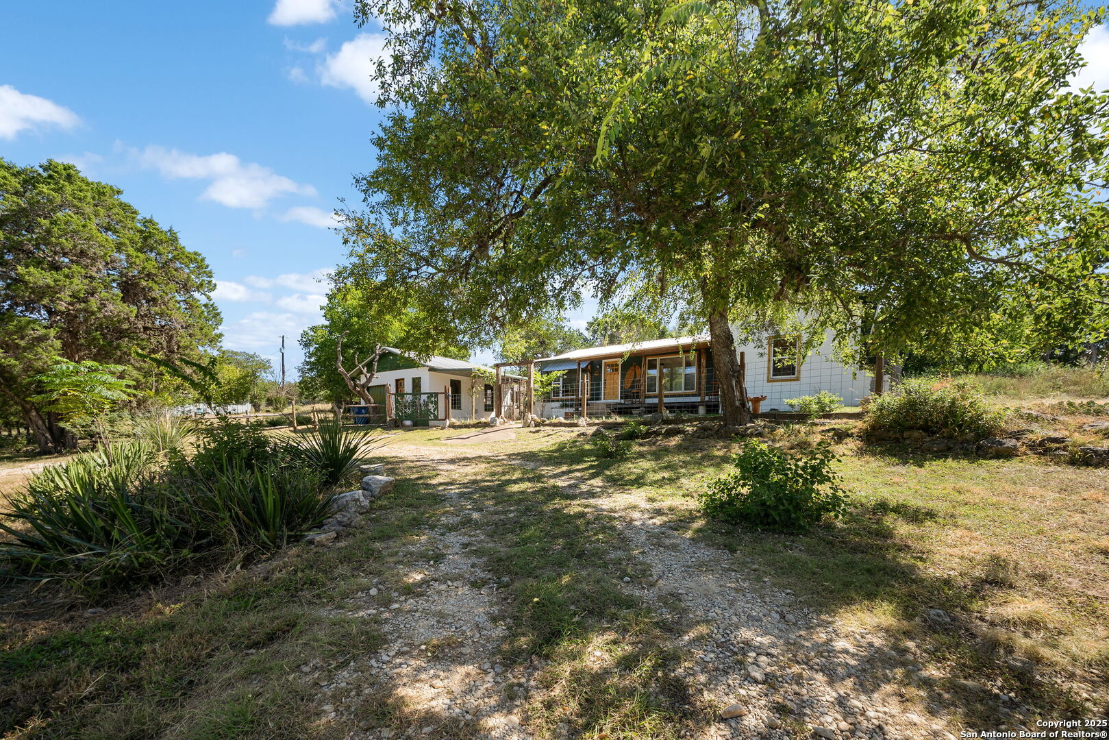 342 Cherokee Dr