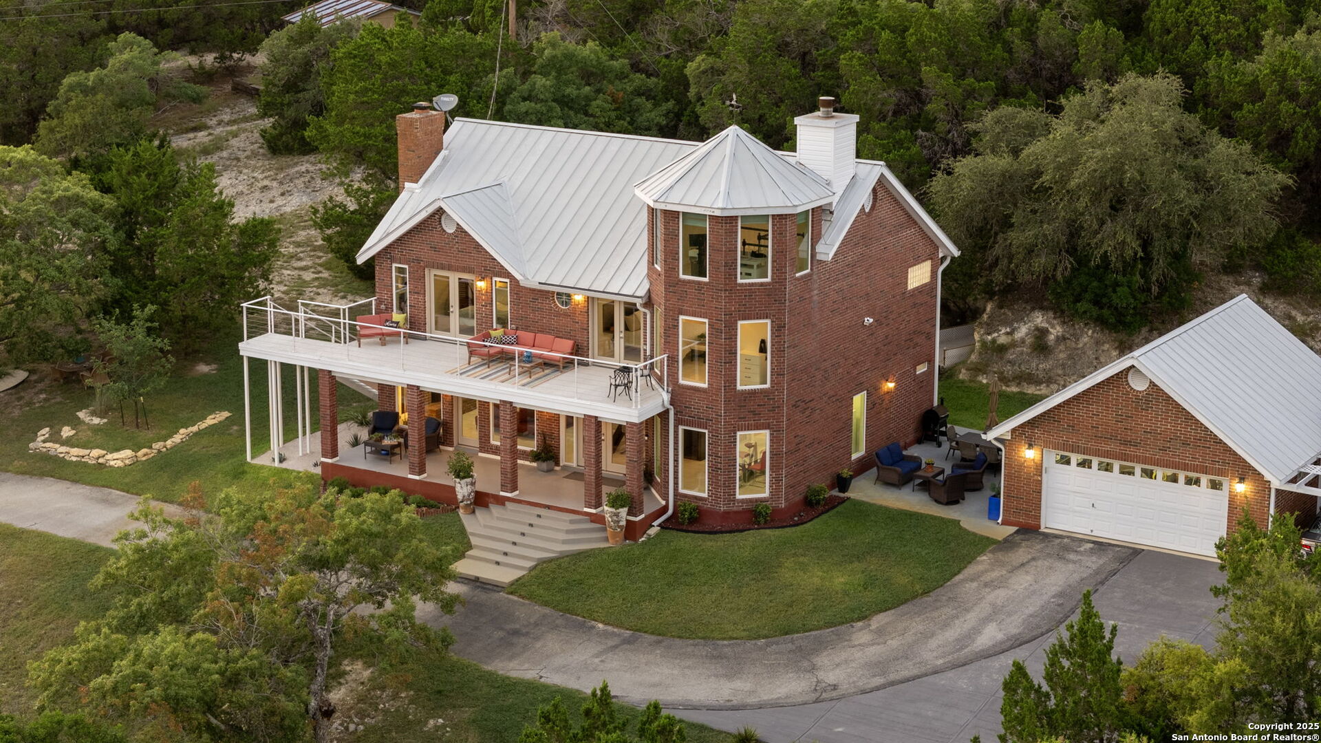 403 Sparkling Springs Dr.