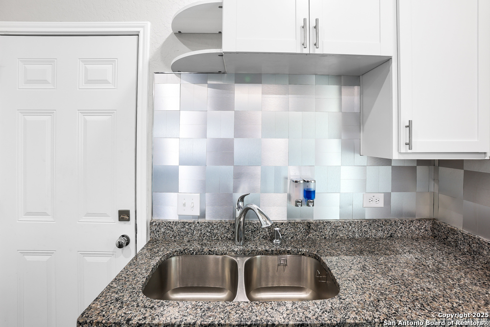 2973 Greenbriar