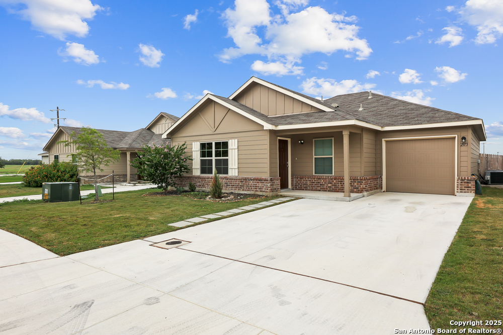 2973 Greenbriar