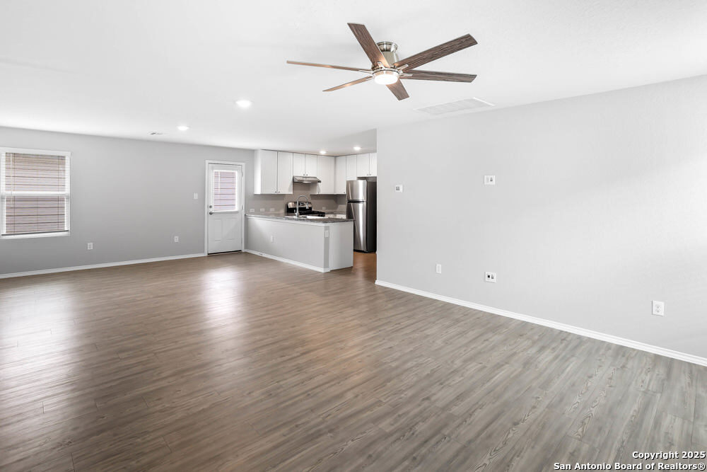 13907 Silos Meadows