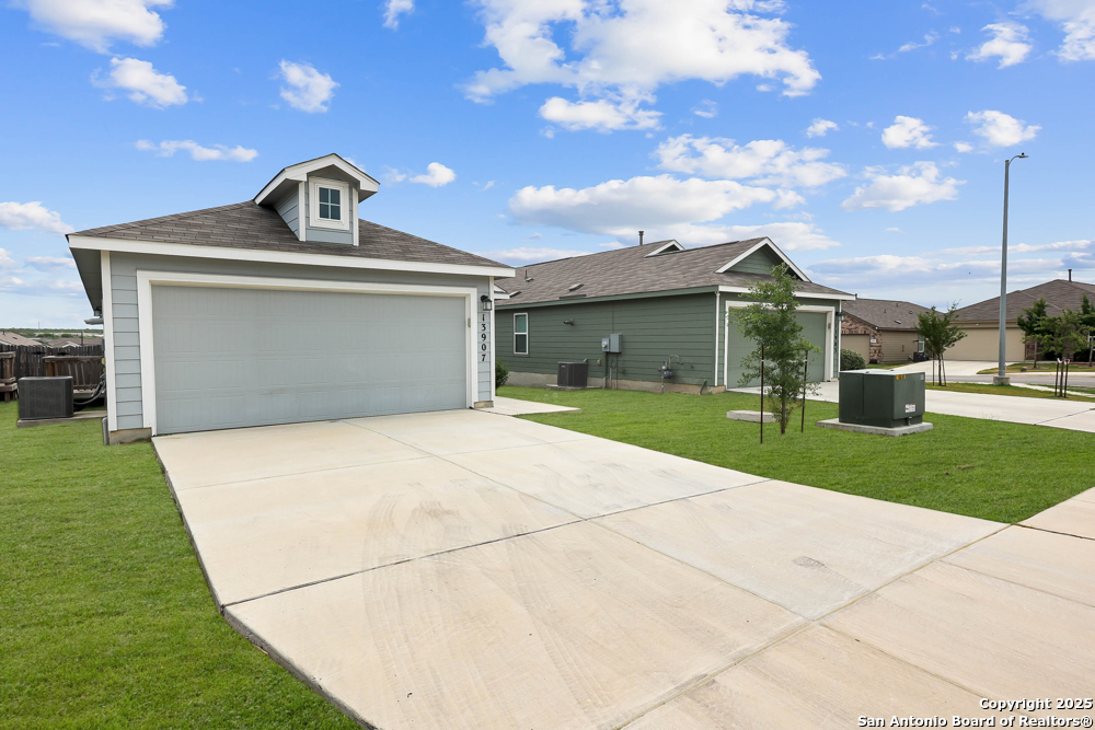 13907 Silos Meadows