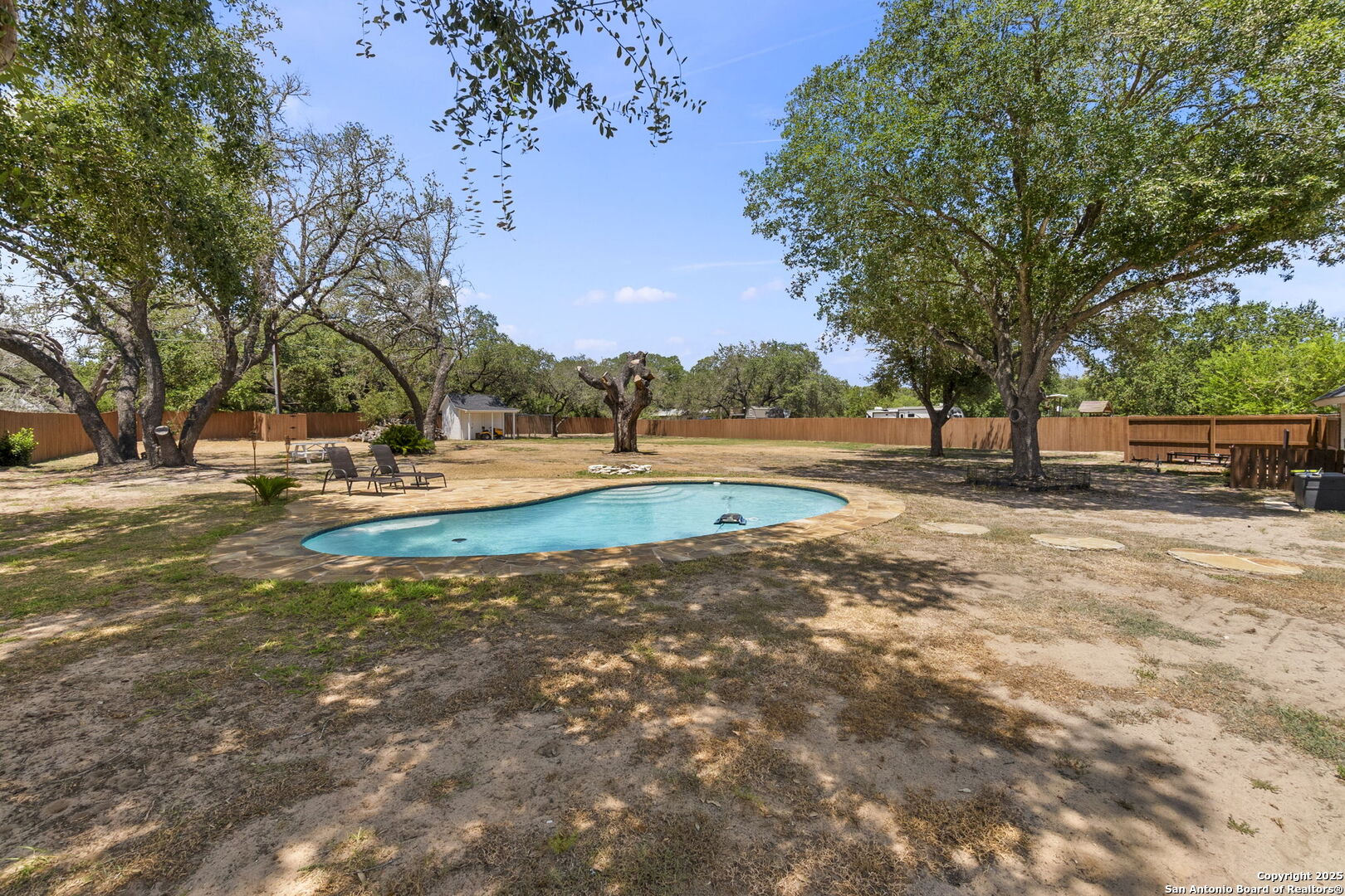 1616 Continental Dr W