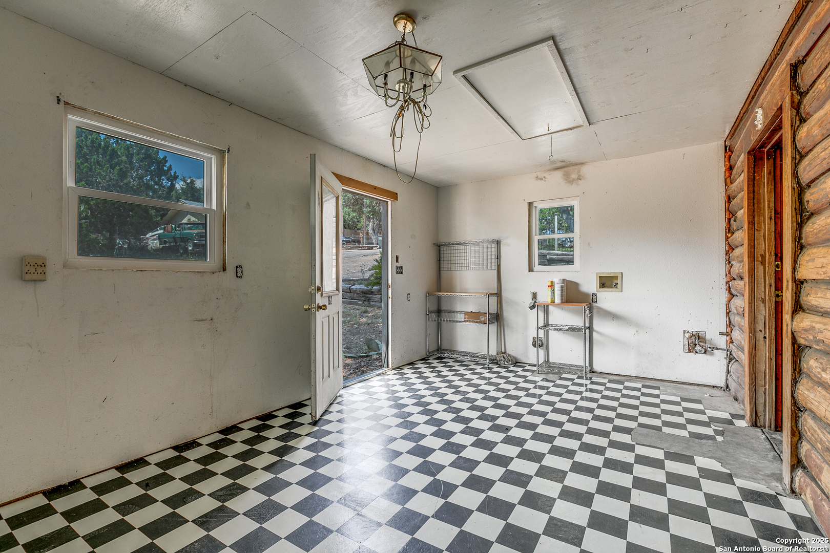 162 Water View Dr.