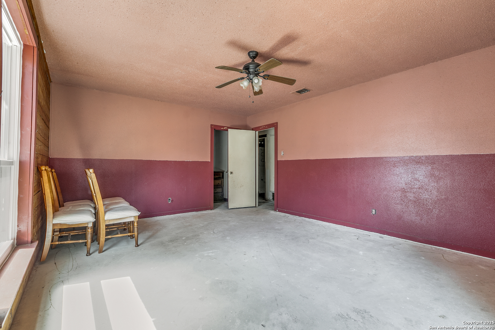 162 Water View Dr.