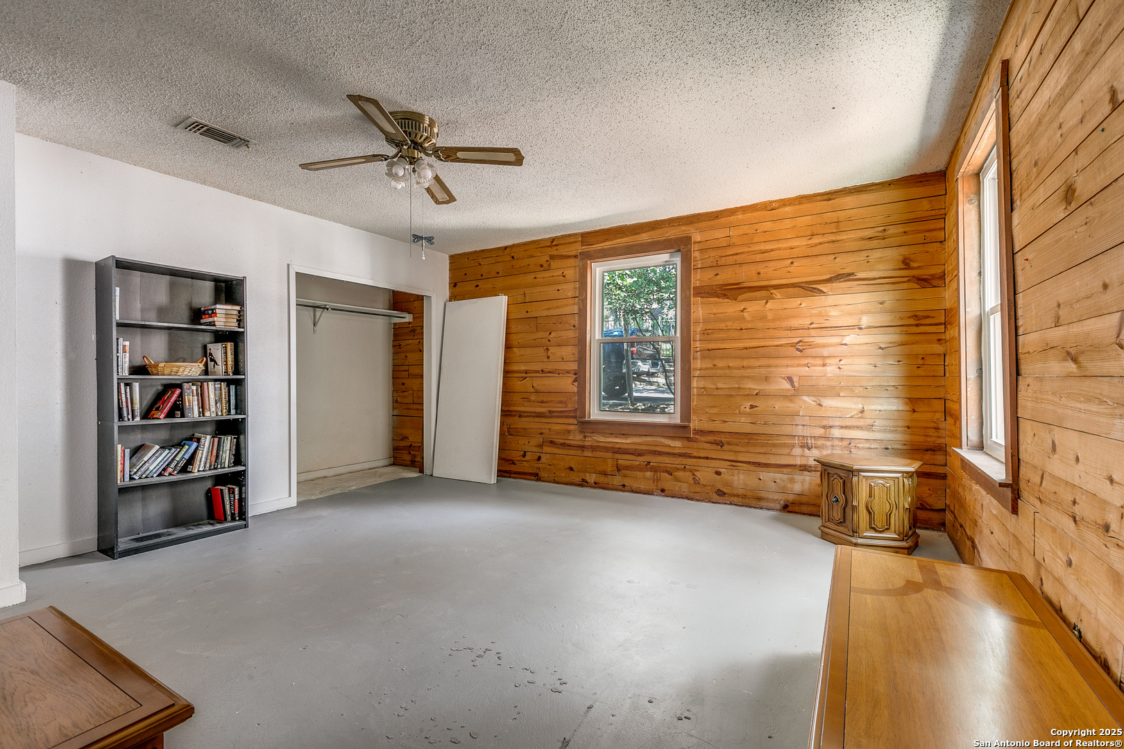162 Water View Dr.