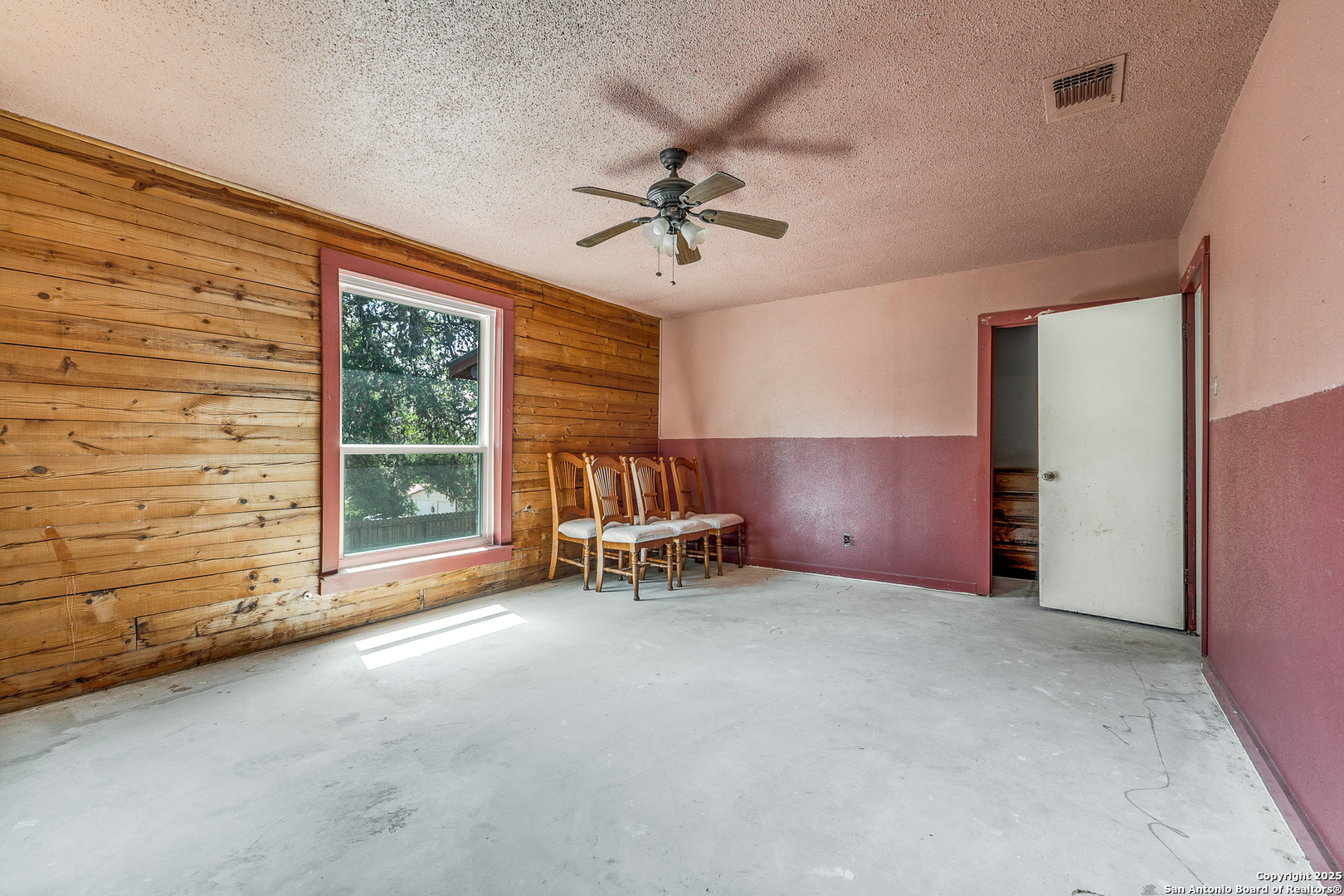 162 Water View Dr.