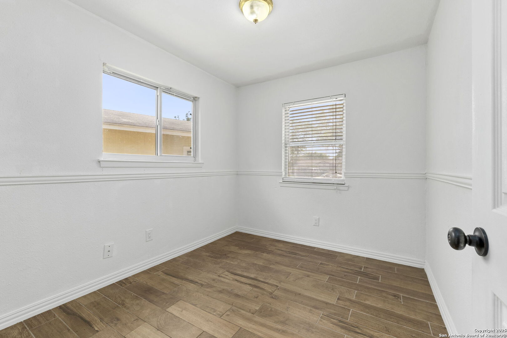 4907 Longfellow