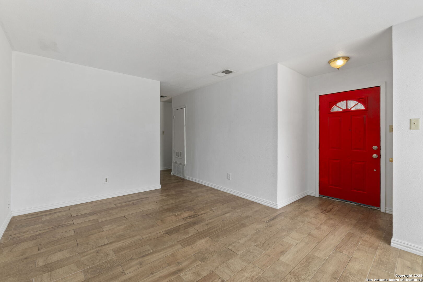 4907 Longfellow