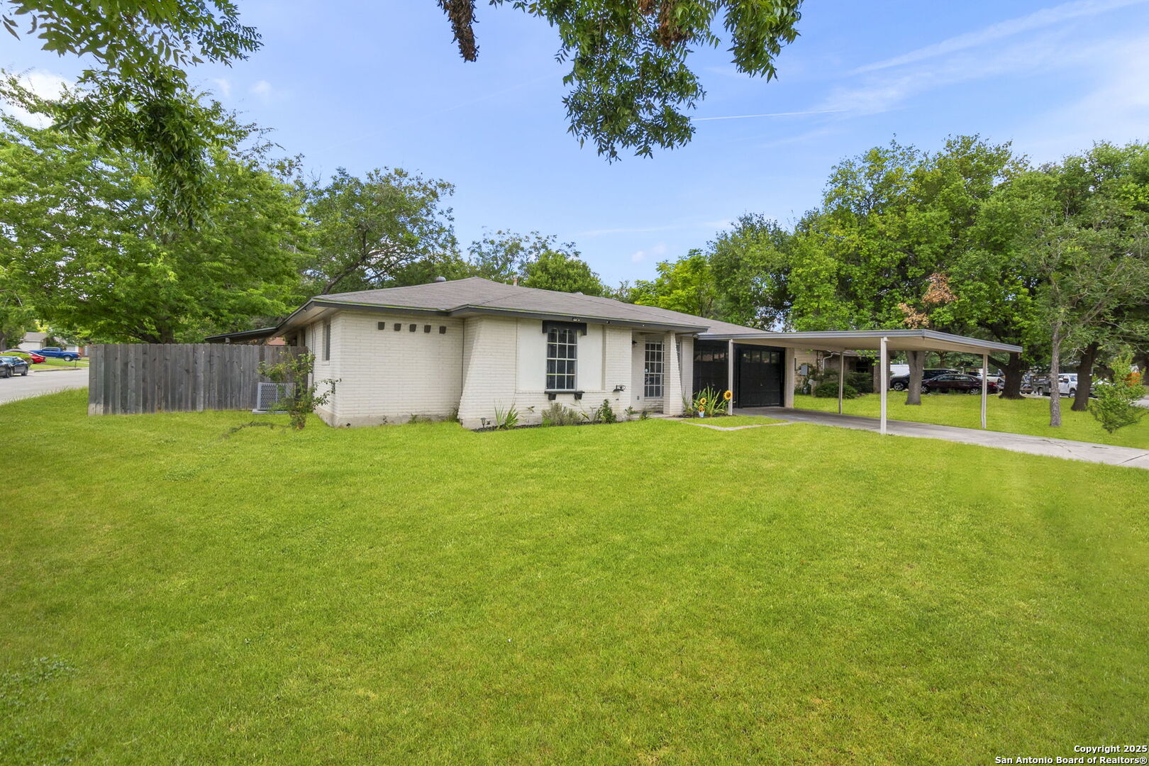 3703 Autumn Lane