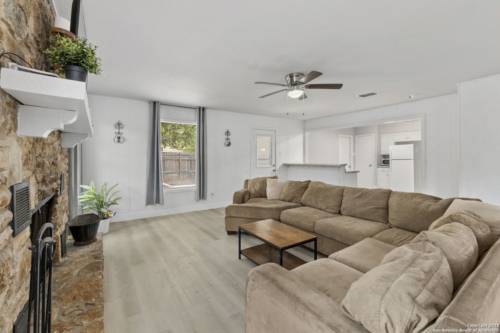 3703 Autumn Lane