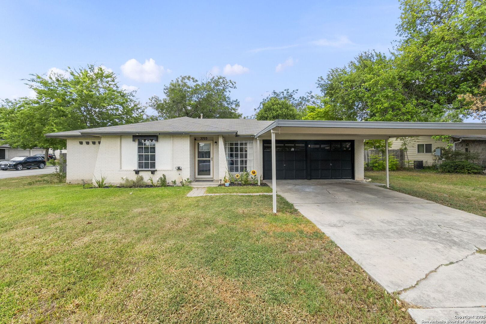 3703 Autumn Lane