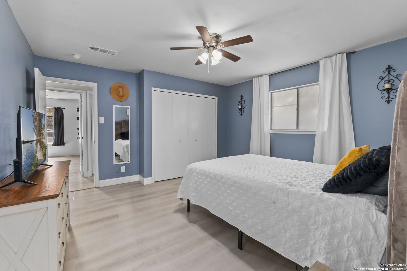 3703 Autumn Lane