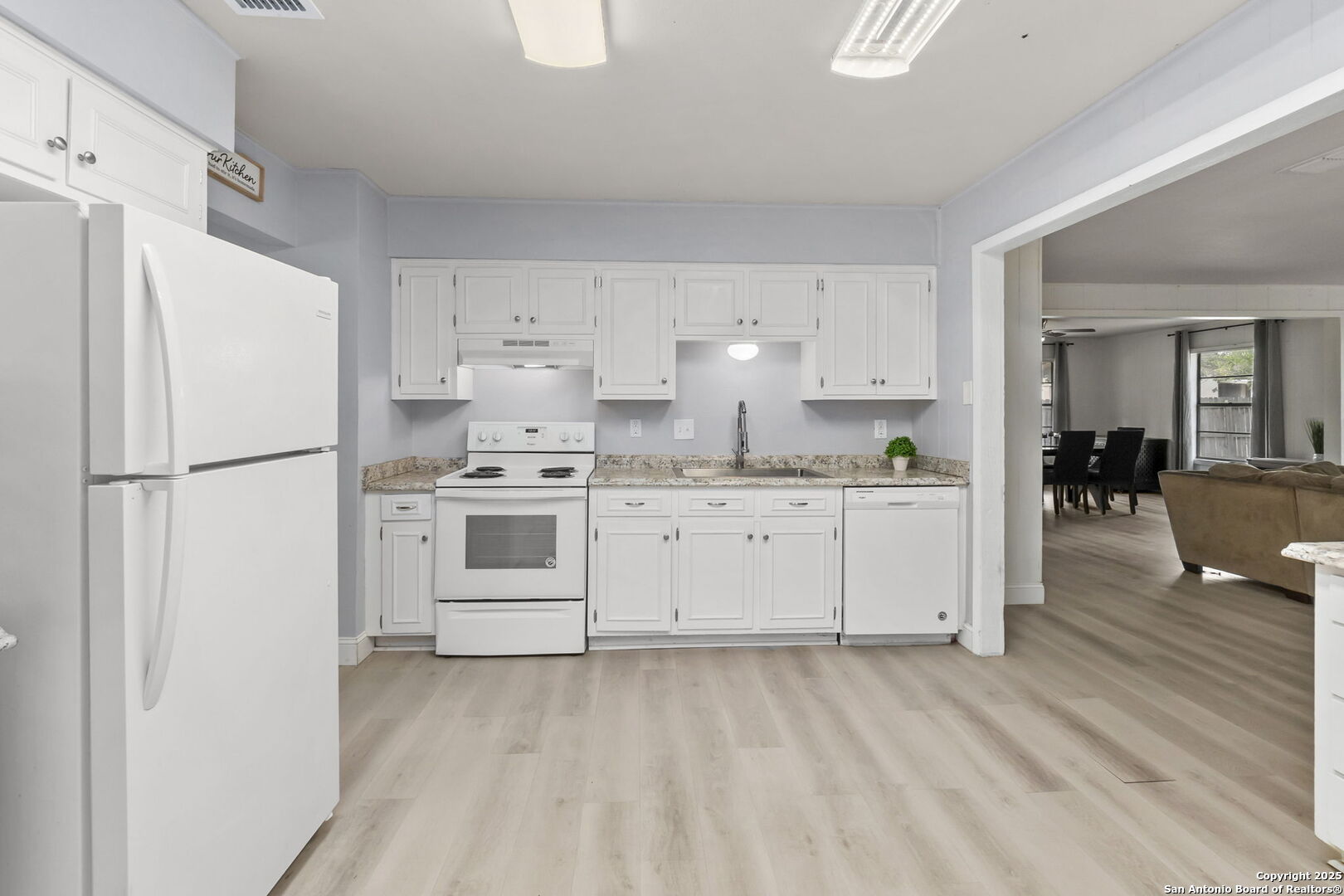 3703 Autumn Lane